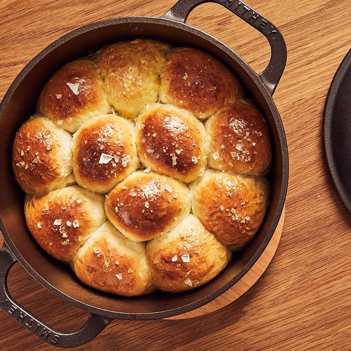 Smithey Dutch Oven 5.5 Qt Cast Iron